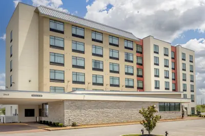 Photo 2 - Best Western Plus Executive Residency Jackson Northeast