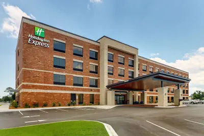 Photo 2 - Holiday Inn Express Wilmington Porters Neck by IHG