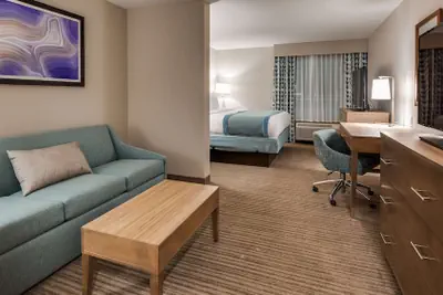 Photo 4 - Best Western Plus Desoto