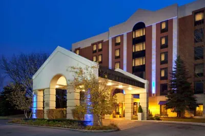 Photo 2 - Radisson Hotel Schaumburg