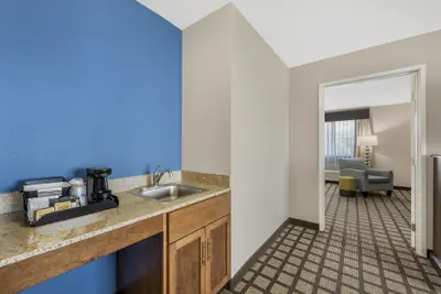 Photo 3 - Best Western North Bryant Inn San Angelo