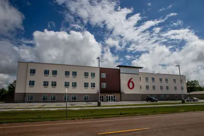 Photo 2 - Studio 6 North Platte, NE - East