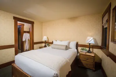 Photo 5 - UCLA Lake Arrowhead Lodge