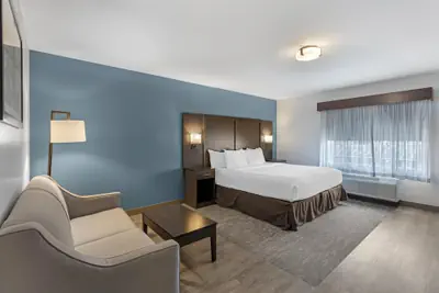 Photo 2 - Best Western Plus Hershey