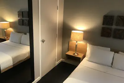 Photo 4 - Touchstone Hotel - City Center