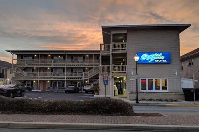 Photo 2 - Crystal Sands Motel
