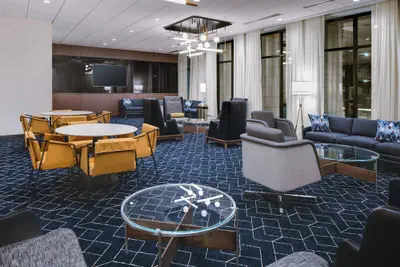 Photo 3 - Courtyard by Marriott Jefferson City