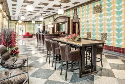 Photo 4 - Bottleworks Hotel