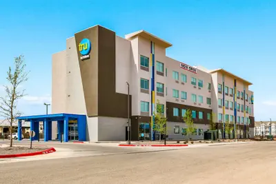 Photo 2 - Tru By Hilton Midland