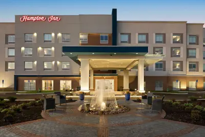 Photo 2 - Hampton Inn Circleville