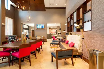 Photo 3 - Hampton Inn & Suites Aurora South Denver