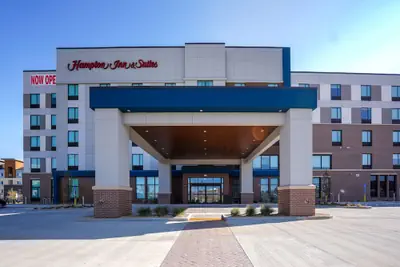 Photo 2 - Hampton Inn & Suites Aurora South Denver