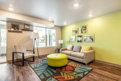Photo 3 - WoodSpring Suites Sanford North I-4 Orlando Area