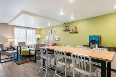 Photo 5 - WoodSpring Suites Linden