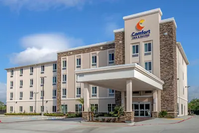 Photo 2 - Comfort Inn & Suites Waller
