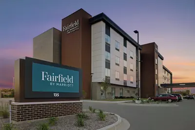 Photo 2 - Fairfield Inn & Suites by Marriott Milwaukee Brookfield