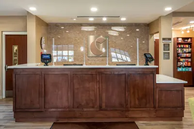 Photo 4 - Comfort Inn & Suites Harrisonburg