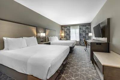 Photo 2 - Best Western Plus Lawrenceburg