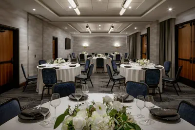 Photo 4 - Rand Tower Hotel , Minneapolis, A Tribute Portfolio Hotel