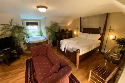 Photo 4 - Wild Goose Inn