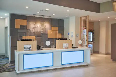 Photo 4 - Holiday Inn Express Doral Miami by IHG