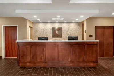 Photo 3 - Comfort Inn & Suites Winchester