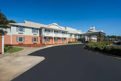 Photo 2 - SureStay Hotel by Best Western Tuscaloosa Southeast
