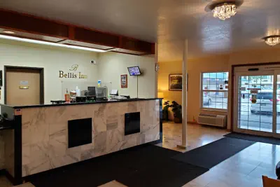 Photo 3 - Bellis Inn