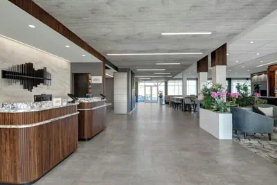 Photo 4 - Courtyard by Marriott Hamilton