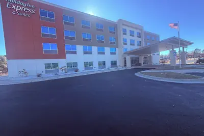 Photo 2 - Holiday Inn Express Vidalia by IHG