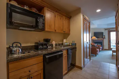 Photo 5 - Slopeside Studio Unit With Kitchenette Studio Bedroom Condo - No Cleaning Fee! by RedAwning