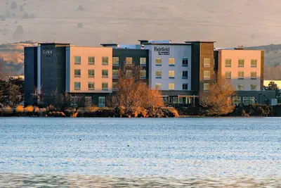 Photo 2 - Fairfield Inn & Suites by Marriott Klamath Falls