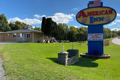 Photo 2 - American Inn