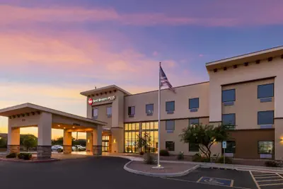 Photo 2 - Best Western Plus Casa Grande Inn & Suites