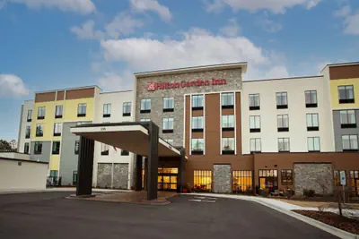 Photo 2 - Hilton Garden Inn Southern Pines Pinehurst, NC