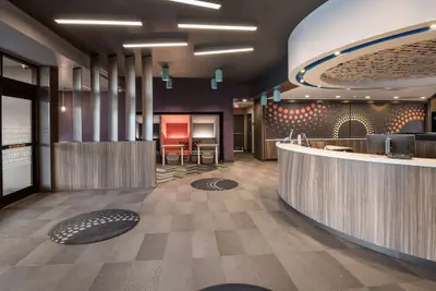 Photo 5 - Tru by Hilton Warsaw