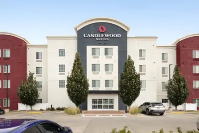 Photo 2 - Candlewood Suites Sioux Falls by IHG