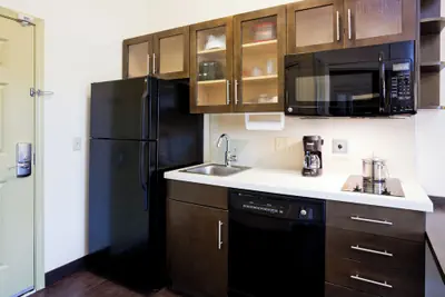 Photo 3 - Candlewood Suites Sioux Falls by IHG
