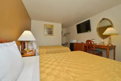 Photo 4 - Americas Best Value Inn Santa Rosa, NM