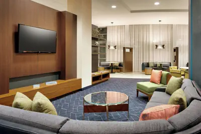 Photo 4 - Courtyard by Marriott Lincoln Downtown