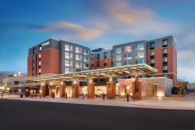 Photo 2 - Courtyard by Marriott Lincoln Downtown