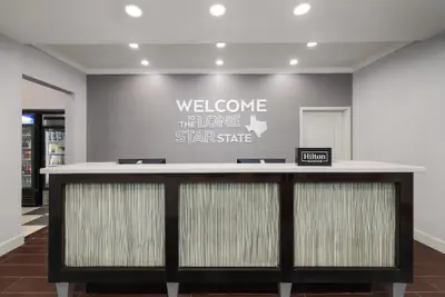 Photo 3 - Hampton Inn Pleasanton
