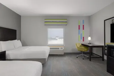 Photo 4 - Hampton Inn Pleasanton