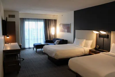 Photo 2 - Courtyard by Marriott Pittsburgh North/Cranberry Woods
