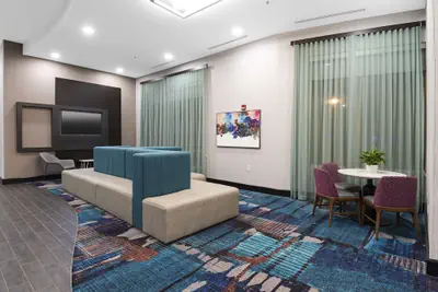 Photo 4 - Hampton Inn & Suites Raleigh Downtown
