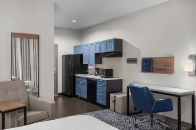 Photo 5 - Candlewood Suites Alexandria by IHG