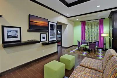 Photo 5 - Hampton Inn Beeville