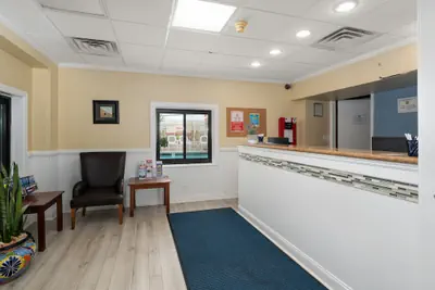 Photo 3 - Coastal Palms Inn & Suites
