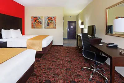 Photo 5 - La Quinta Inn & Suites by Wyndham Elk City