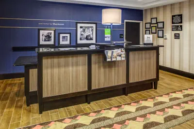 Photo 5 - Hampton Inn Thomson